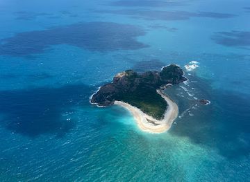australia/the-whitsundays/landmark/heart-reef
