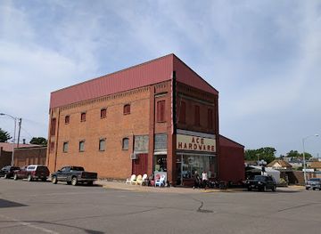 minnesota/ely/landmark/merhar-s-ace-hardware