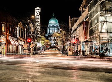 wisconsin/madison/downtown-madison/landmark/madison-museum-of-contemporary-art