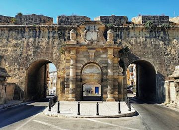 malta/three-cities/landmark/st-helen-s-gate