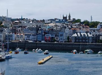 guernsey/st-peter-port-waterfront/landmark/guernsey-information-centre