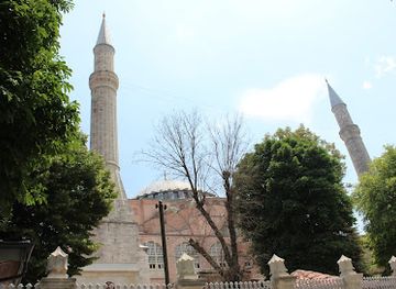 turkiye/istanbul/landmark/cafer-aga-madrasa