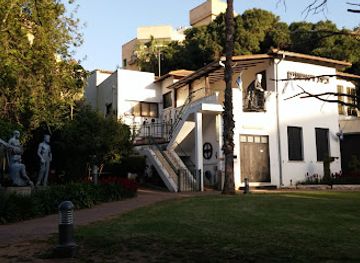 israel/herzliya/landmark/beit-rishonim