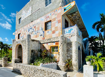 the-bahamas/bimini/landmark/dolphin-house-museum-10pp