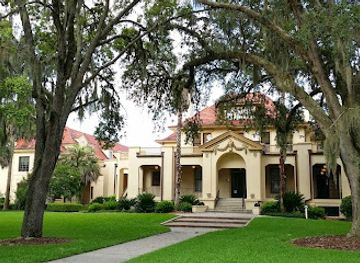 florida/gainesville-area/landmark/thomas-center