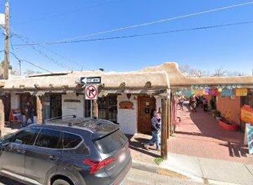 new-mexico/albuquerque/landmark/328-san-felipe-st-nw