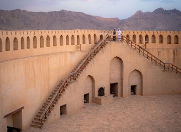 oman/nizwa/landmark/nizwa-fort-garden