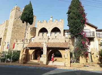 cyprus/kato-paphos/landmark/agia-solomoni-catacomb