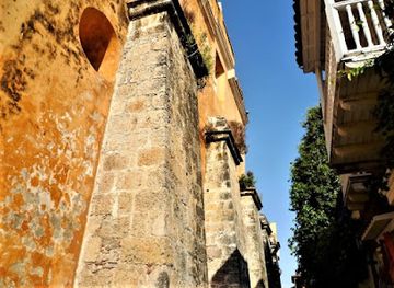 colombia/cartagena-coast/landmark/street-quero