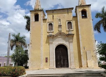mexico/yucatan-peninsula/landmark/parque-de-santa-ana