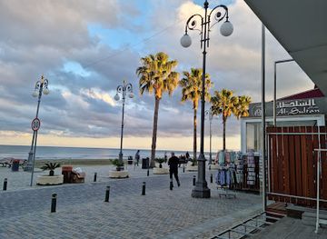 cyprus/larnaca/landmark/love-buses-sightseeing-tour-stop