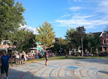 canada/toronto/kensington-market/landmark/bellevue-square-park