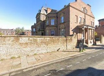 united-kingdom/manchester/landmark/blackburne-house