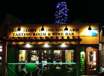 washington/kirkland/landmark/the-melody-lynne-vineyard