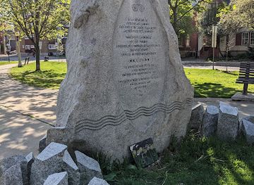canada/ottawa/centretown/landmark/enclave-the-ottawa-women-s-monument