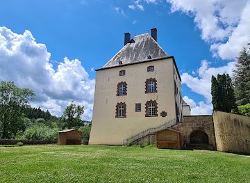luxembourg/sauer-valley/landmark/wiltz-castle