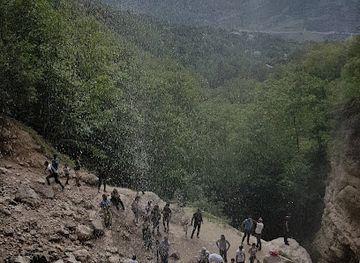 azerbaijan/greater-caucasus/landmark/afurja-waterfall