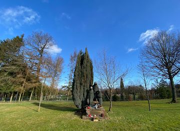 germany/taunus/landmark/displaced-persons-monument