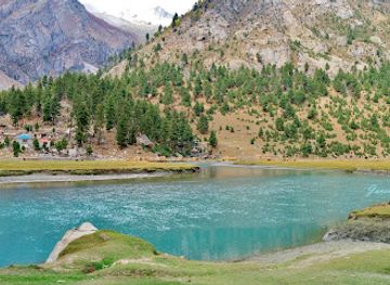 pakistan/gilgit/landmark/allah-wali-lake