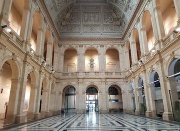 france/marseille/landmark/palais-de-la-bourse