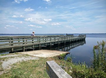virginia/chesapeake/landmark/great-dismal-swamp-national-wildlife-refuge