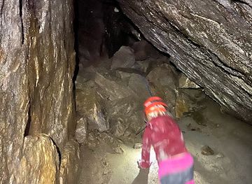 sweden/halsingland/landmark/holickgrottorna