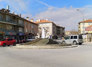 turkiye/izmir/buca/landmark/mursal-meydani