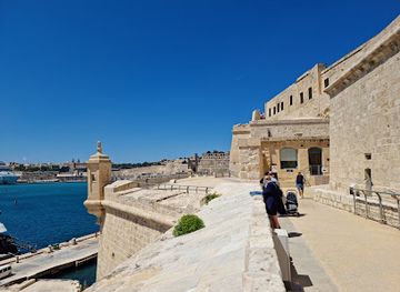 malta/birgu/landmark/fort-st-angelo