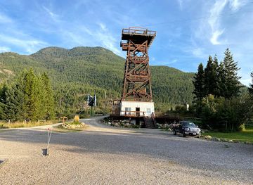 montana/columbia-falls/landmark/glacier-ziplines