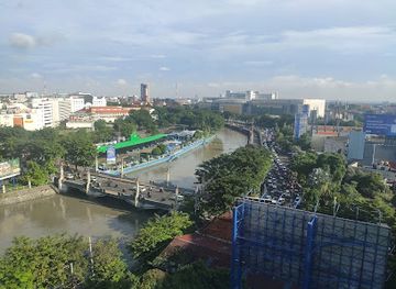 indonesia/surabaya/gubeng/landmark/surabaya-submarine-monument
