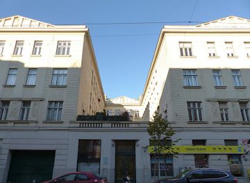 austria/vienna/meidling/landmark/historisches-wohnhaus