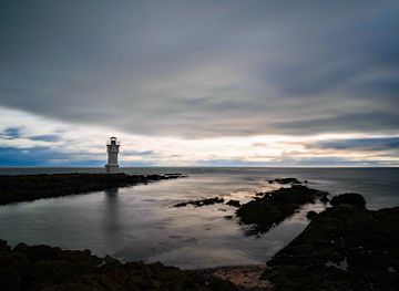 iceland/reykjanes-peninsula/landmark/grotta-island-lighthouse