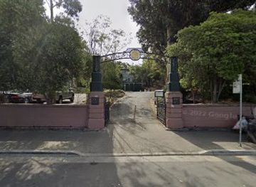 california/oakland/landmark/treadwell-mansion-carriage-house