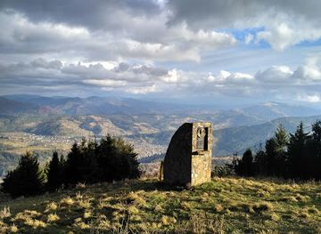 ukraine/trostyan/landmark/oghlyadoviy-maydanchik-g-trostyan
