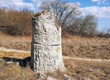 bulgaria/northeast-bulgaria/landmark/pobitite-kamani-lage-des-herzsteins