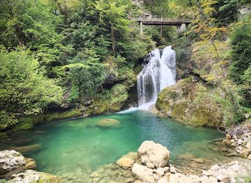 slovenia/triglav-national-park/landmark/waterfall-sum