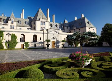 new-york/long-island/landmark/oheka-castle