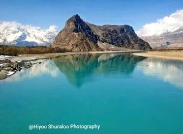 pakistan/northern-areas/landmark/chumik-bridge