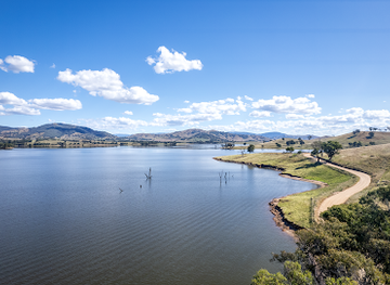 australia/great-southern/landmark/hume-dam