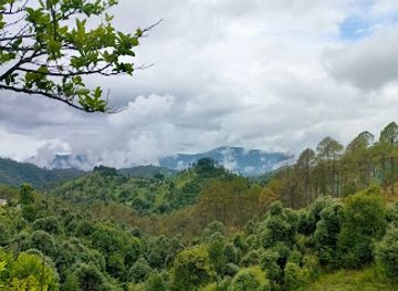 india/the-himalayas/landmark/himalaya-view