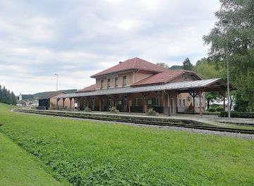 slovenia/rogaska-slatina/landmark/zelezniska-postaja-rogaska-slatina