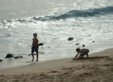 senegal/dakar/almadies/landmark/plage-almadie-diendiene