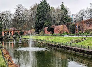 united-kingdom/leeds/roundhay/landmark/canal-gardens