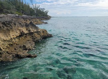 the-bahamas/nassau/landmark/clifton-memorial