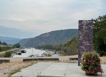 germany/lower-rhine/landmark/stele-oberes-mittelrheintal