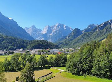 slovenia/kranjska-gora/landmark/tourist-info-center-kranjska-gora