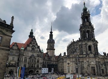 germany/saxony/landmark/denkmal-friedrich-august-dem-gerechten