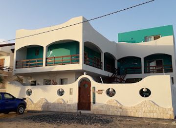 cabo-verde/sal-rei/landmark/b-b-sereia-azul-boa-vista
