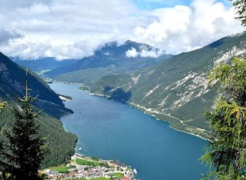 austria/achensee/landmark/zwolferkopf
