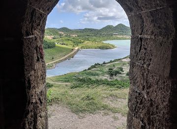 antigua-and-barbuda/saint-mary/landmark/fort-barrington